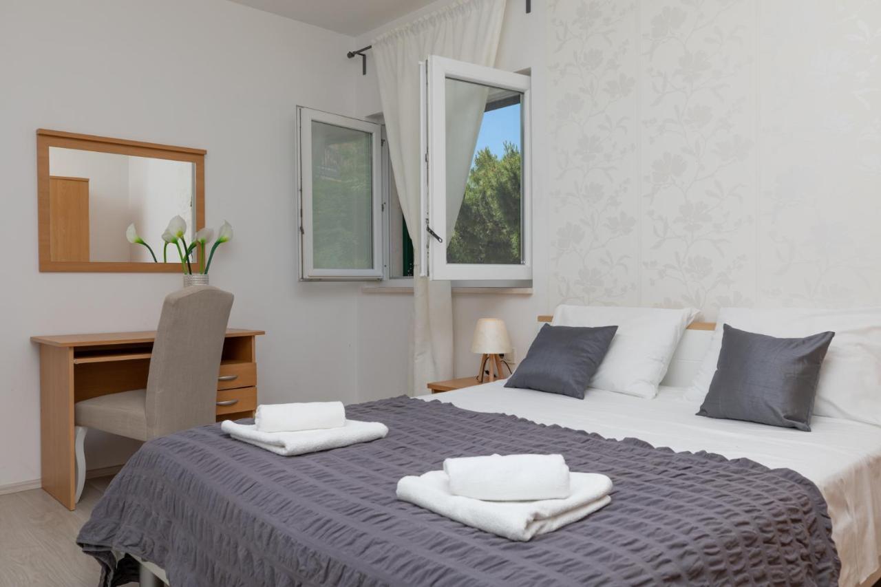 Apartments Villa Carica B&B Mimice Exteriér fotografie